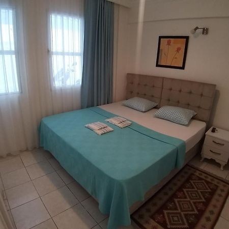 Beyaz Apart Pansiyon Çeşme Exterior foto